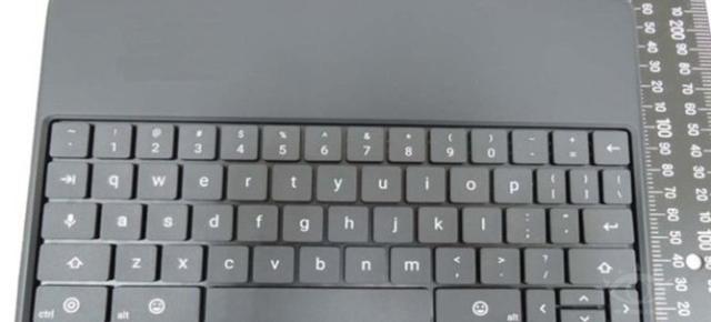 Husa de tip tastatură destinată tabletei Nexus 9 apare În imagini live