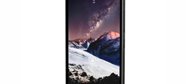 Vodafone anunță lansarea phablet-ului Smart 4 Max (990N); sosește În Europa Începând de luna viitoare