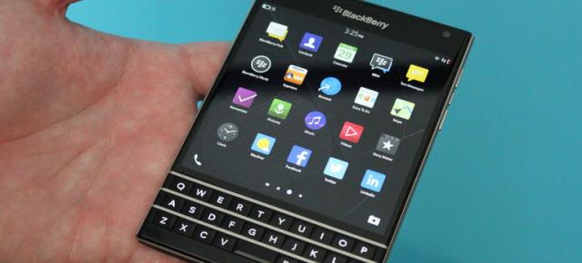 BlackBerry postează clipuri tutoriale pentru utilizarea lui Passport