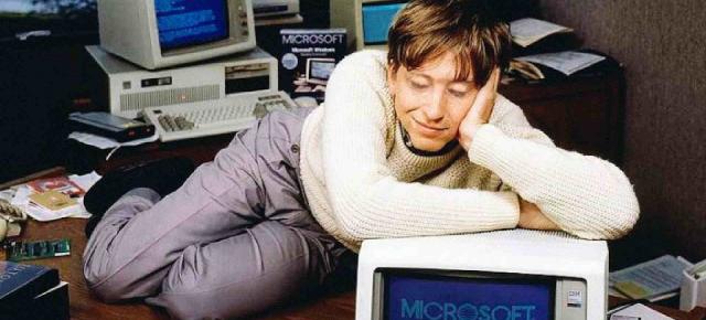 Bill Gates făcea concurs pentru a vedea cine doarme mai puţin, acum a înţeles importanţa somnului de fapt