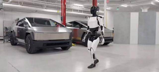 Inginer Tesla rănit de un robot la o fabrică din Texas; Ce s-a întâmplat? 