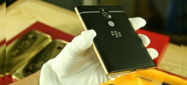 BlackBerry Passport primește o versiune suflată cu aur de 24 de karate În Vietnam
