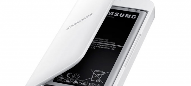 Samsung Galaxy Note 4 primește o baterie extra, sub forma unui kit care costă 37 de dolari