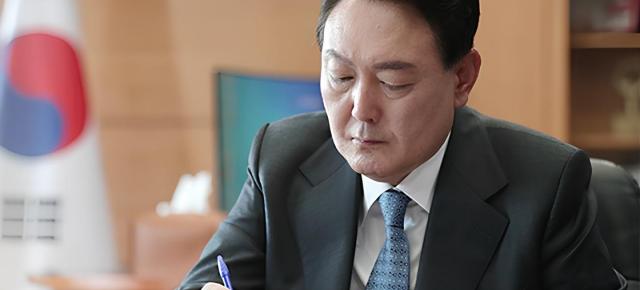 Președintele Yoon Suk Yeol anunță o investiție de 6,9 miliarde USD în AI și semiconductoare pentru a consolida economia Coreei de Sud