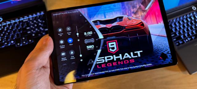 Lenovo Legion Tab a ajuns în România şi m-am jucat pe ea: tabletă de gaming cu vapor chamber mare (Hands On Video)