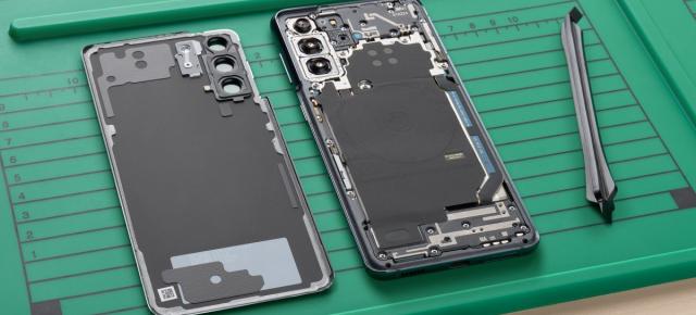 Conflict între iFixit și Samsung: Sfârșitul reparațiilor acasă