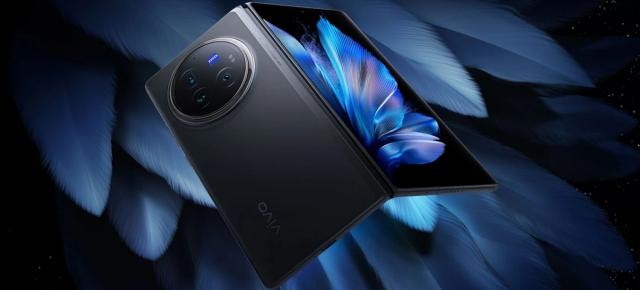 vivo X Fold 3 Pro lansat global: telefon pliabil cu baterie mare, certificare IP, ecran intern de peste 8 inch