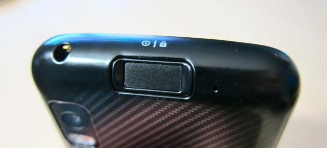 Nexus 6 ar fi trebui să sosească cu scanner de amprente, dar s-a renunțat la acesta În ultima clipă