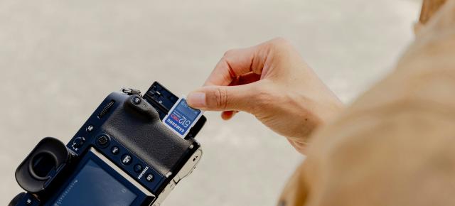 Cum să alegi cardul de memorie potrivit pentru fotografie sportivă? (P)