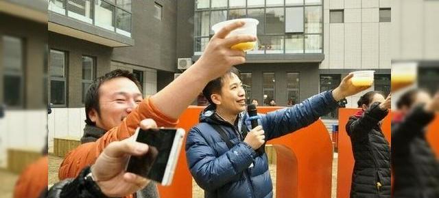 Succesorul lui Xiaomi Mi4 se afișează În fotografii live; acesta dispune de un display edge-to-edge