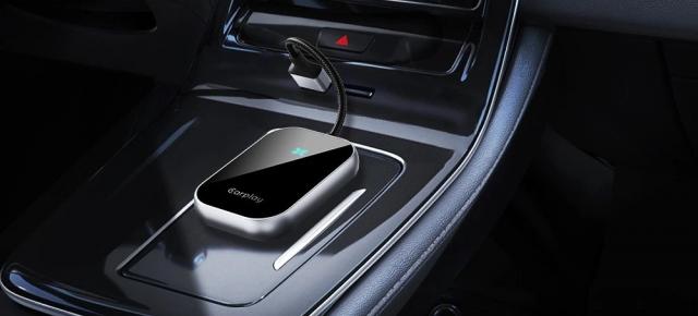 Adaptorul DriFox A21 transformă conexiunea CarPlay și Android Auto pe cablu în una wireless; Acum la sub 150 de lei