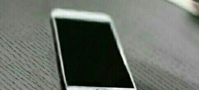 O primă imagine cu un presupus smartphone Nokia/Meizu Supreme îşi face apariţia pe Weibo