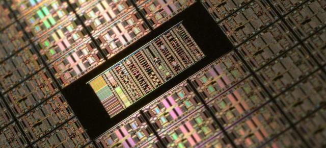 TSMC ar fi sistat livrările de cipuri spre companiile din China; Iată de ce