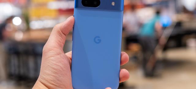 Google dezvăluie câte cicluri de încărcare suportă bateriile telefoanelor Pixel