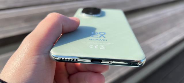 HUAWEI nova 13 Pro: Hardware cu noutăți la nivel de procesor, cameră ultra-wide și baterie mai mare