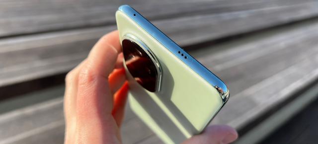 HUAWEI nova 13 Pro: Bateria se ține bine ca cifre și are încărcare super rapidă la 100W