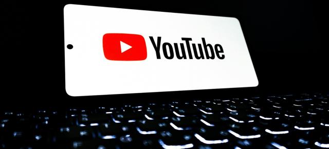 Google oprește actualizările YouTube pe mai multe modele vechi de iPhone; utilizatorii rămân fără suport și funcționalități noi