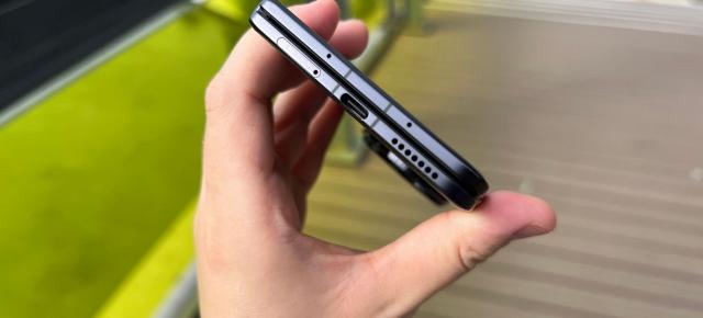 Honor Magic V5: Conectivitate de flagship pur-sânge, inclusiv la nivel de port USB-C (3.1) și Bluetooth 6.0
