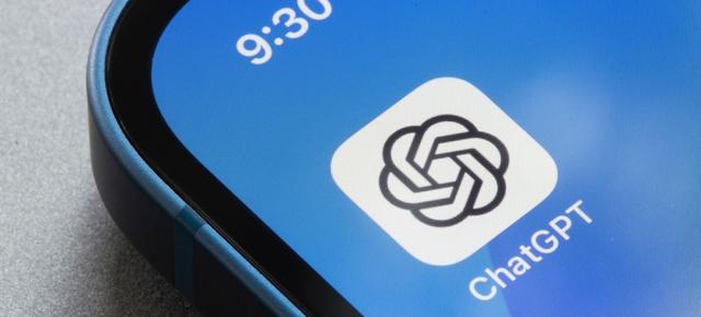 Apple atacă frontal ChatGPT cu AKI; proiectul vizează reducerea dependenței și de Google Search