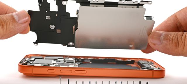 Reparația lui iPhone 17 Pro vine cu noi provocări, dar nu este totul atât de rău; Iată scorul iFixit