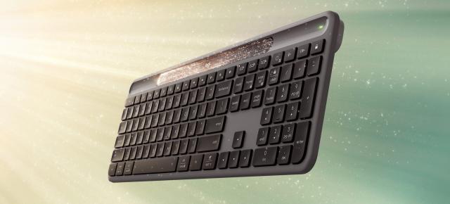 Logitech prezintă tastatura Signature Slim Solar+ K980; Model wireless ce se încarcă din orice sursă de lumină