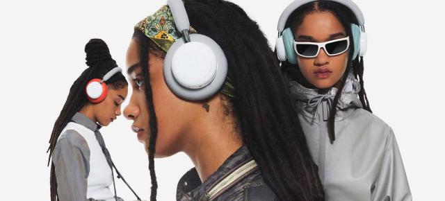 CMF Headphone Pro sunt căști wireless over-ear modulare, cu autonomie fantastică de până la 100 de ore și au și ANC