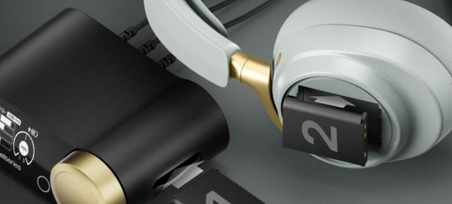 SteelSeries prezintă Arctis Nova Elite: Căști wireless Hi-Res, cu drivere din fibră de carbon și AI pentru filtrarea zgomotului de fundal