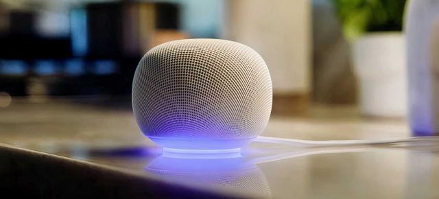 Google prezintă cea mai nouă boxă din portofoliu, Home Speaker, cu acces la asistentul vocal Gemini; Ce se întâmplă cu dispozitivele mai vechi?