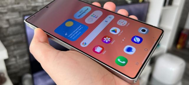 Samsung blochează fotografiile indecente din mesajele de pe telefoanele sale