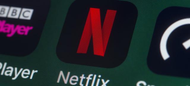 Doomscrolling ca pe TikTok, curând în aplicația Netflix; Compania pare că vizează o extindere spre microdramaturgie