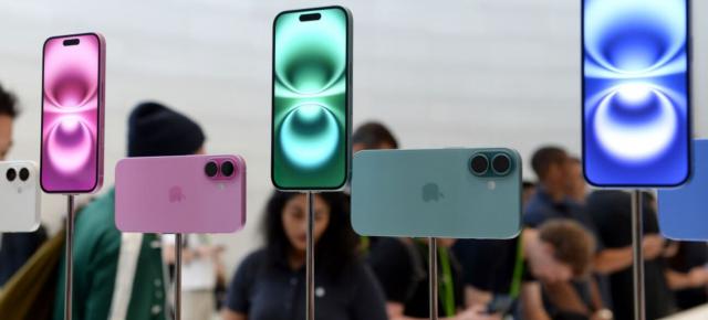 iPhone 16 e cel mai bine vândut smartphone în 2025 la nivel global; Apple ocupă 7 poziții din top 10, iar Samsung ia „argintul”
