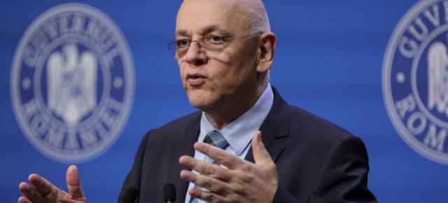 Reţelele de socializare blocate în România pentru cei sub 15 ani; Iată ce propune Raed Arafat!