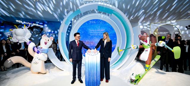 TCL marchează deschiderea Jocurilor Olimpice de Iarnă Milano Cortina 2026 prin campania "It's Your Greatness"; Inaugurează și spațiul creativ TCL Edelweiss Land