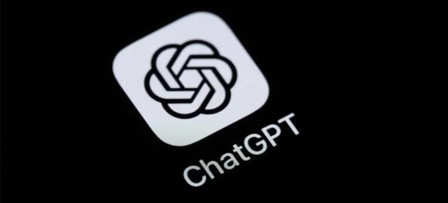 Ai fi de acord ca ChatGPT să cheme poliţia dacă primeşte comenzi suspecte? 8 pierderi de vieți omenești în Canada puse pe seama ezitărilor OpenAI