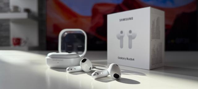 Samsung Galaxy Buds4 review: sunet energic, bas solid și multă personalitate pentru utilizatorii Android