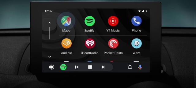 YouTube ajunge pe Android Auto, dar cu limitări importante pentru siguranța rutieră