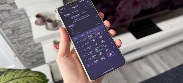 OPPO Find N6: 5G, Bluetooth 6.0, AI pentru input lag redus și conectare simultană la două rețele WiFi pentru extra viteză