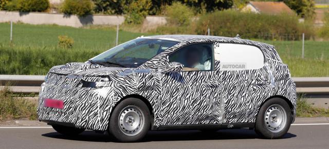 Noul model electric de la DACIA își dezvăluie formele sub camuflaj; E bazat pe Twingo și aflăm cât ar putea costa