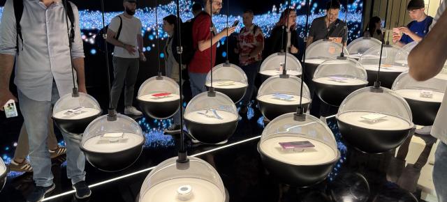 În vizită la campusul OPPO din China; Cum prinde viață un smartphone de la zero