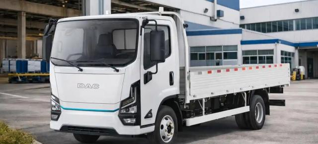 DAC revine ca brand industrial; Intră pentru prima dată pe piața camioanelor electrice cu producție locală la Brașov