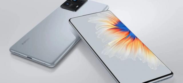 Xiaomi MIX 5 revine în discuție; ecran complet fără decupaje și cameră cu lentile magnetice