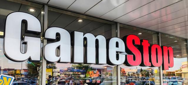 Pariu riscant sau strategie genială? GameStop încearcă să preia eBay cu miliarde de dolari proveniți din finanțări externe