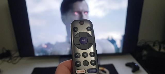 TCL și Roku ajung în instanță; update-urile software ar fi „stricat” televizoare relativ noi