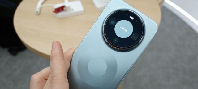 Huawei dă răspunsul celor de la OPPO cu propria cameră cu zoom optic 10X pe un telefon - Mate 90 Pro Max
