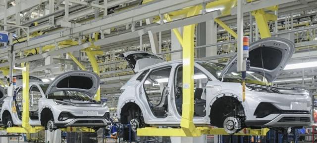 BYD vrea să preia fabrici auto nefolosite din Europa pentru a accelera producția de mașini electrice