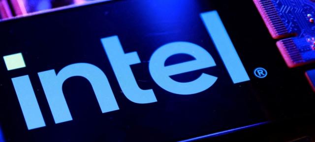 Google comandă milioane de cipuri de la Intel, iar NVIDIA testează tehnologia companiei pe fondul presiunilor tot mai mari asupra TSMC