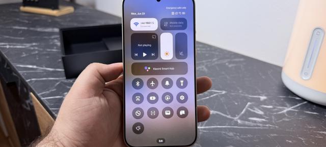 Leica Leitzphone by Xiaomi: Conectivitate de top, integrată armonios în ecosistem