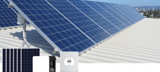 Ai deja panouri fotovoltaice? Casa Verde 2026 ar putea finanța bateria care mută energia spre seară