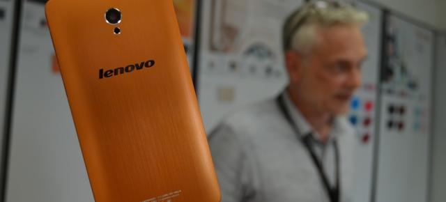 Departamentul de design din cardul companiei Lenovo ne este prezentat într-un material video