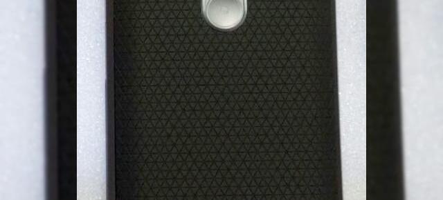 Moto X (2015) își dezvăluie capacul spate prin intermediul unei fotografii sosite din China